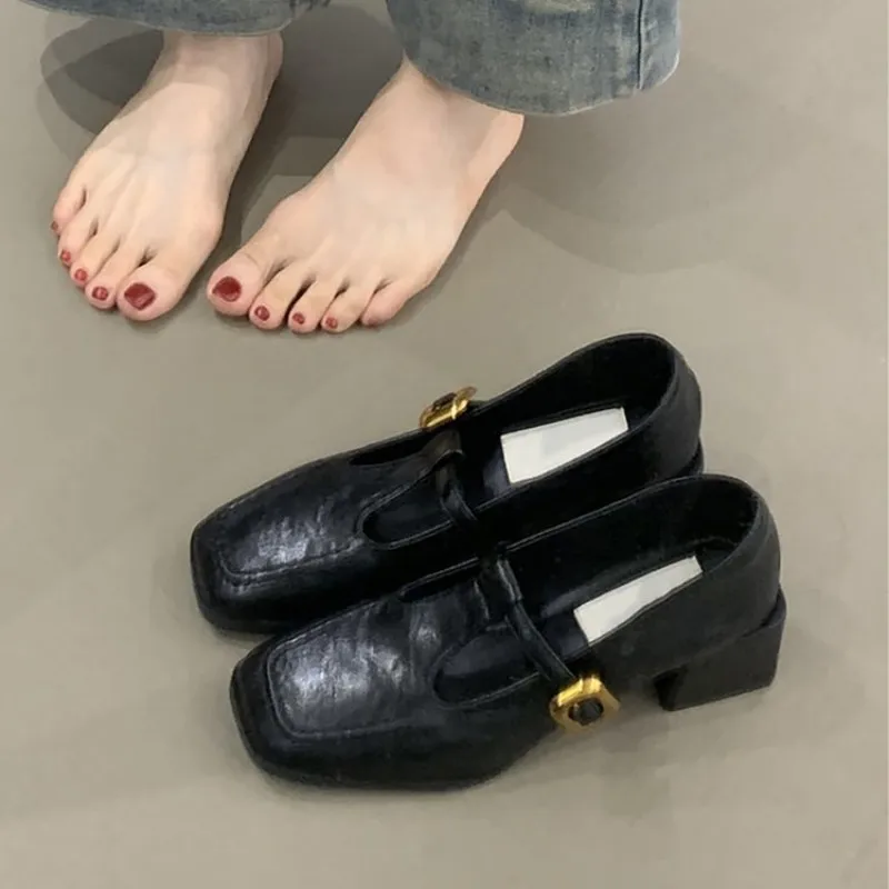 Kadın Kare Burunlu, T-Şeritli, - Women'S Shoes incelemesi ve fiyatı